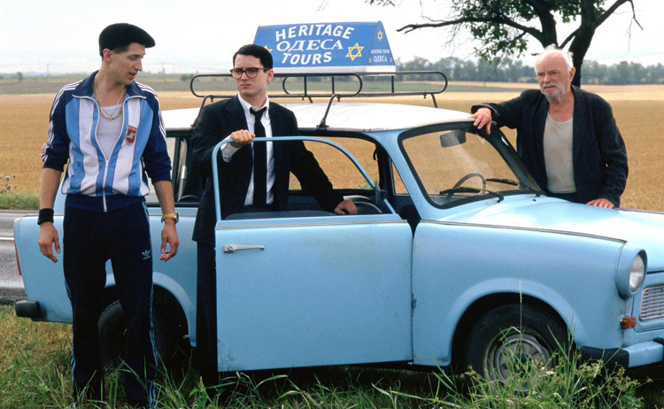 2005_everything_is_illuminated_012