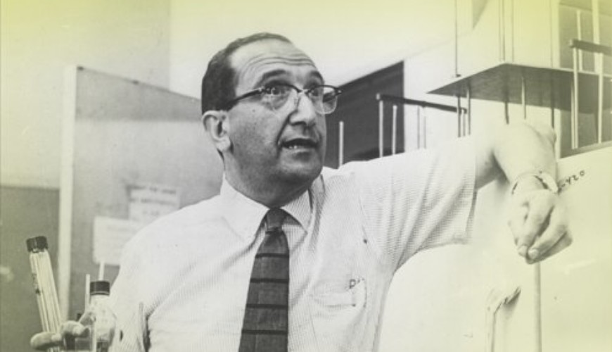 Salvador Luria